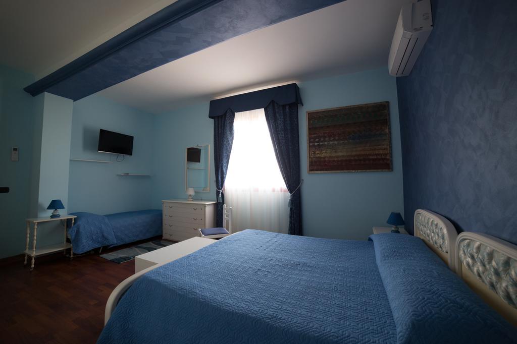 B&B Diamante Nissoria Buitenkant foto