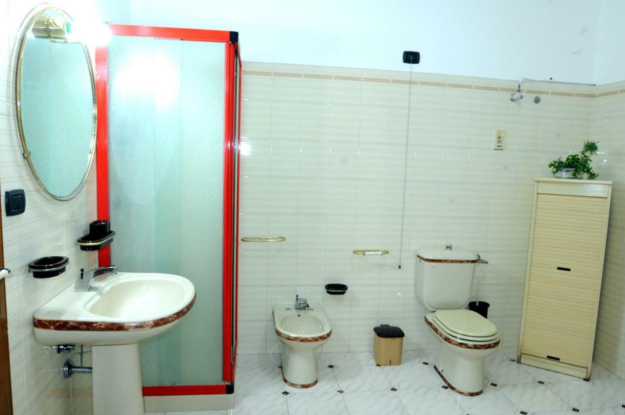 B&B Diamante Nissoria Buitenkant foto